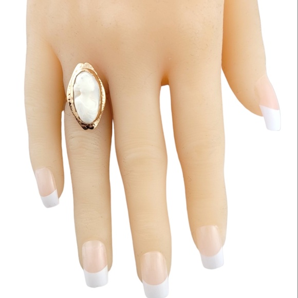 Vintage 14K Yellow Gold Cameo Ring Size 3.75 #15874 - Picture 7 of 8